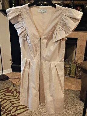 En Saison Tan V-neckline Pleated Dress w Full Frontal Zipper